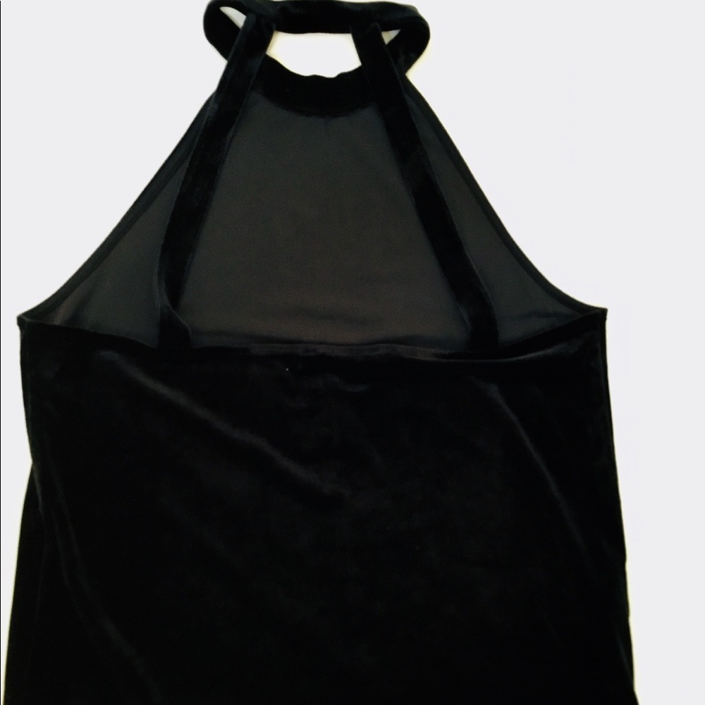 NWT Black Velvet Mango Halter top size M